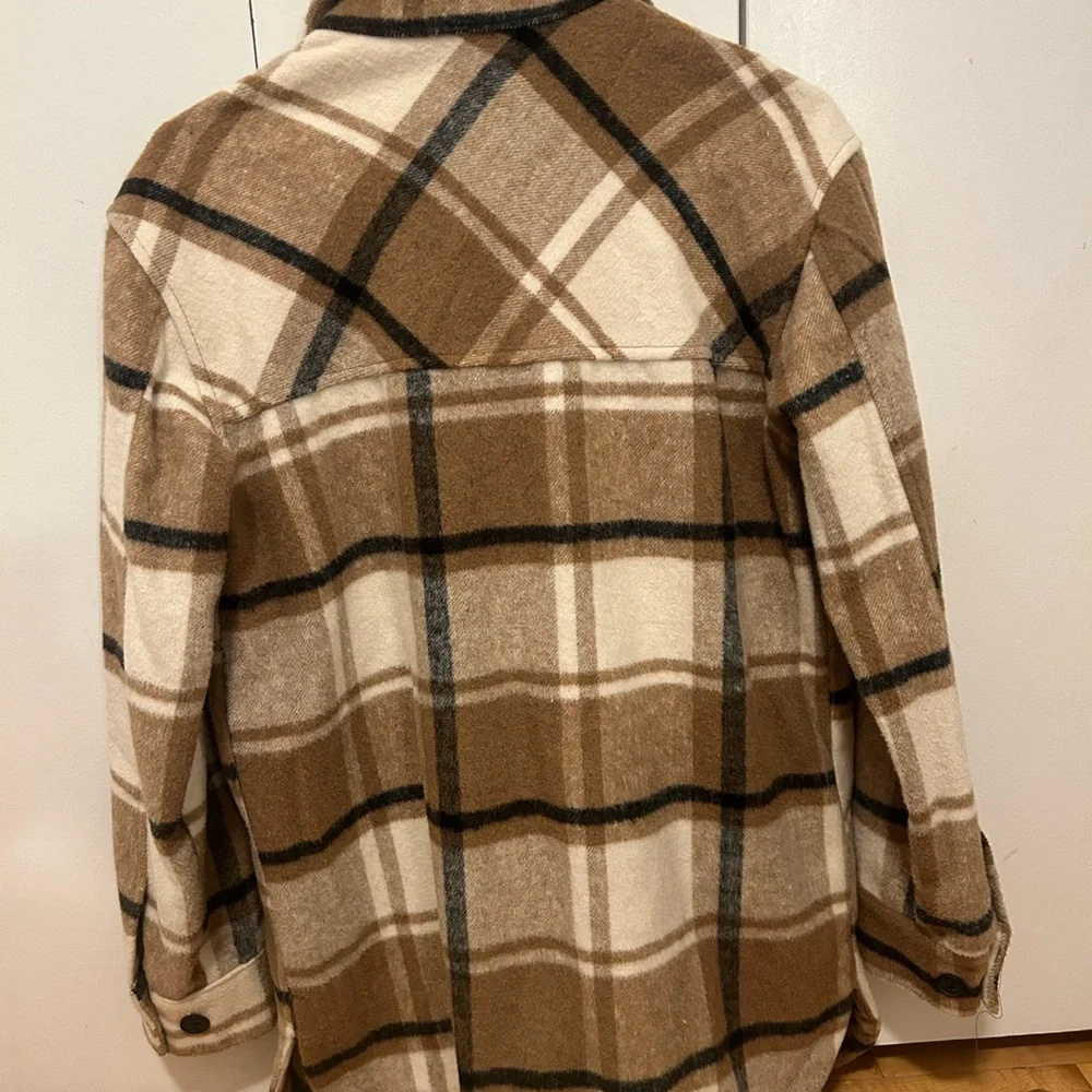 Thread & Supply Plaid Button-Up Jacket - Picture 3 of 3